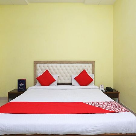 Collection O Hotel Pearl Райпур Экстерьер фото